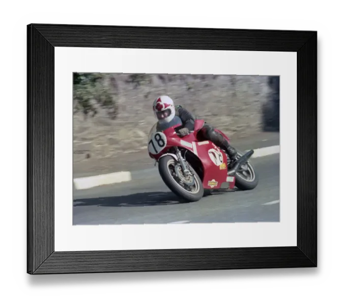 Framed Print : Chad Bendeen (Yamaha) 1982 Senior Manx Grand Prix