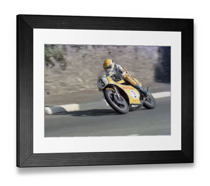 Framed Print : Phil Daniels (Yamaha) 1982 Senior Manx Grand Prix Framed Print : Phil Daniels (Yamaha) 1982 Senior Manx Grand Prix
