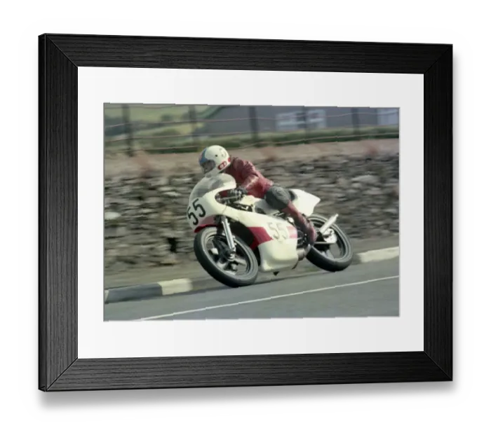Framed Print : David Cretney (Yamaha) 1982 Senior Manx Grand Prix Framed Print : David Cretney (Yamaha) 1982 Senior Manx Grand Prix