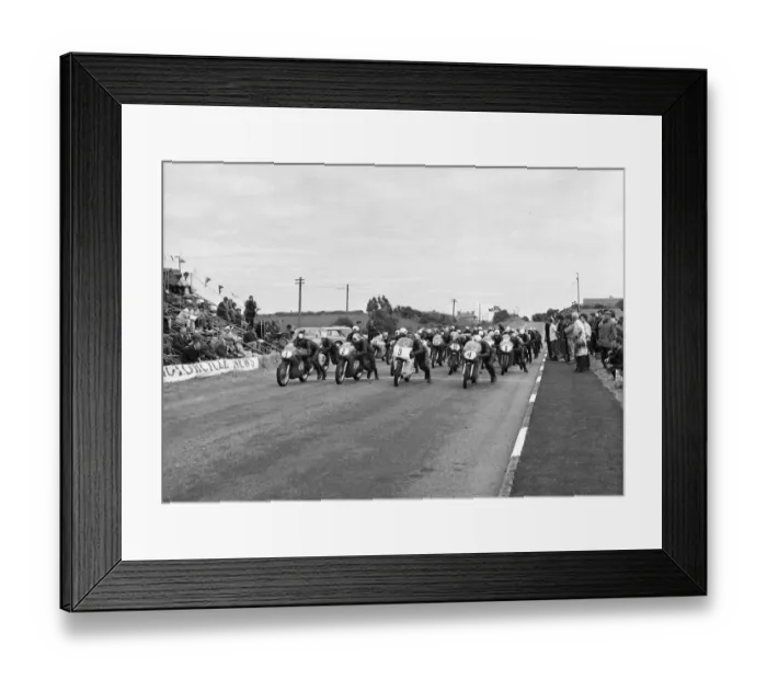 Framed Print : Start 1965 Southern 100 Senior Race Framed Print : Start 1965 Southern 100 Senior Race