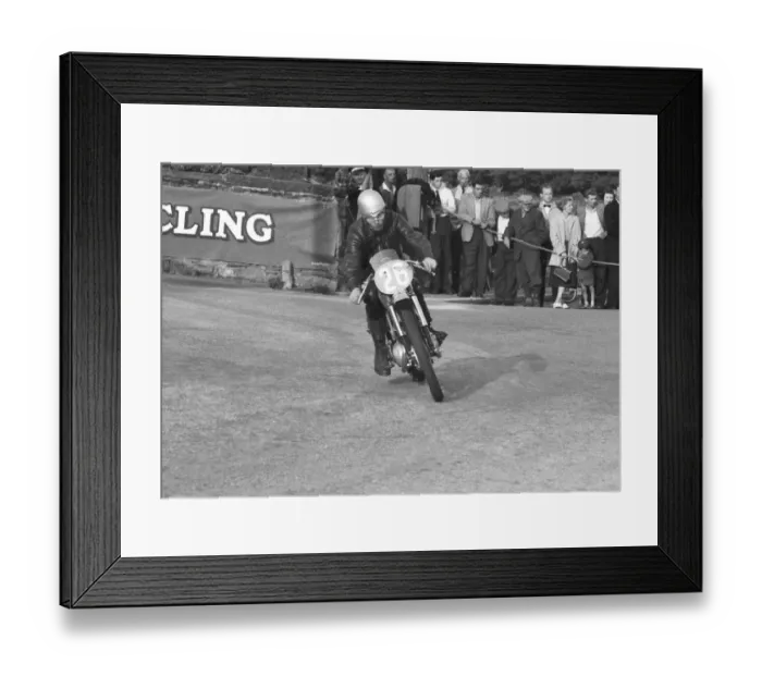 Framed Print : Bob Kewley (DOT) 1959 Southern 100 Framed Print : Bob Kewley (DOT) 1959 Southern 100