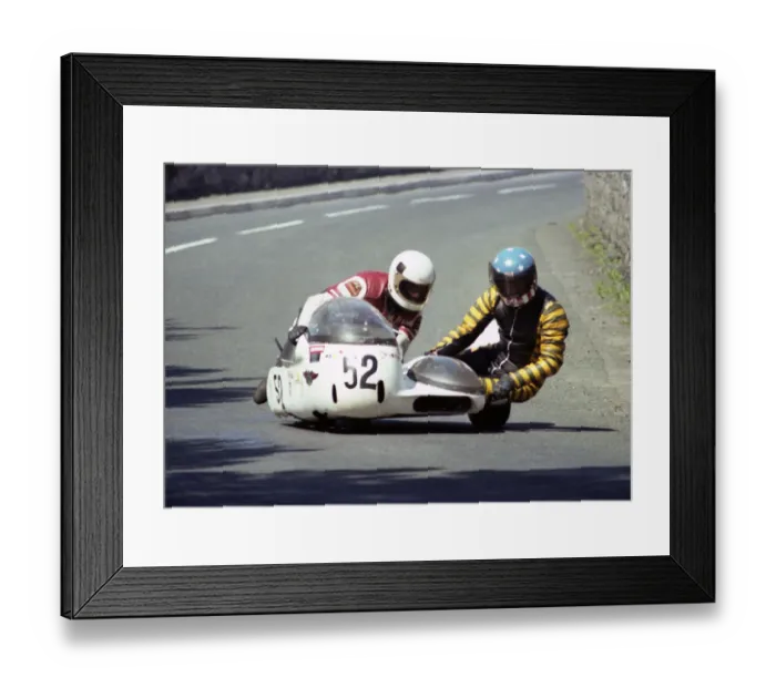 Framed Print : Ralph Knight & Graham Christian (Honda) 1980 Southern 100 Framed Print : Ralph Knight & Graham Christian (Honda) 1980 Southern 100