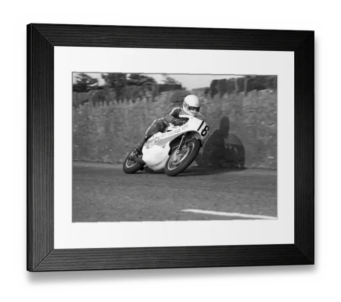 Framed Print : Kenny Harrison (Yamaha) 1977 Southern 100 Framed Print : Kenny Harrison (Yamaha) 1977 Southern 100