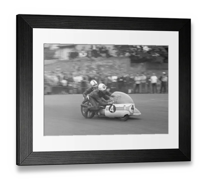 Framed Print : Bob Kewley & ? (Rumble BSA) 1967 Southern 100 Framed Print : Bob Kewley & ? (Rumble BSA) 1967 Southern 100