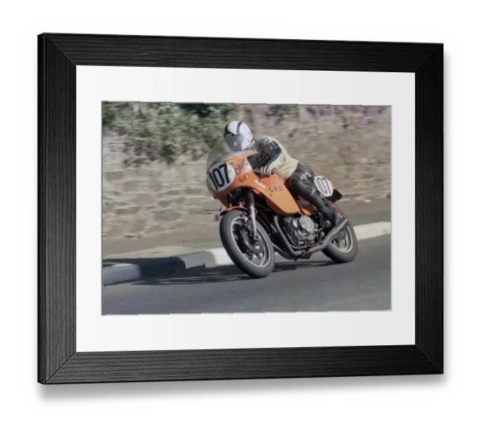 Framed Print : Jamie Watt (Laverda) 1982 Senior Manx Grand Prix Framed Print : Jamie Watt (Laverda) 1982 Senior Manx Grand Prix