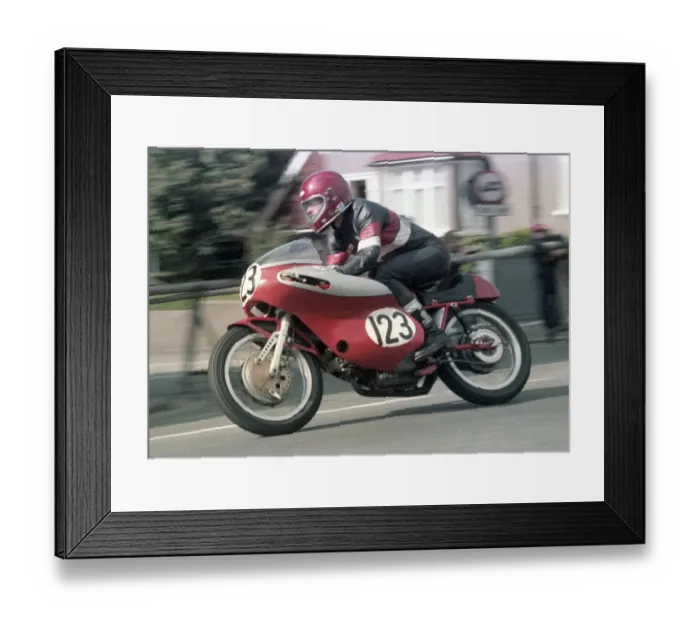 Framed Print : Rupert Murden (Aermacchi) 1979 Classic Lightweight Manx Grand Prix Framed Print : Rupert Murden (Aermacchi) 1979 Classic Lightweight Manx Grand Prix