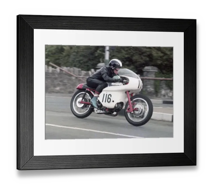 Framed Print : Arthur Wheeler (Guzzi) 1983 Lightweight Classic Manx Grand Prix Framed Print : Arthur Wheeler (Guzzi) 1983 Lightweight Classic Manx Grand Prix