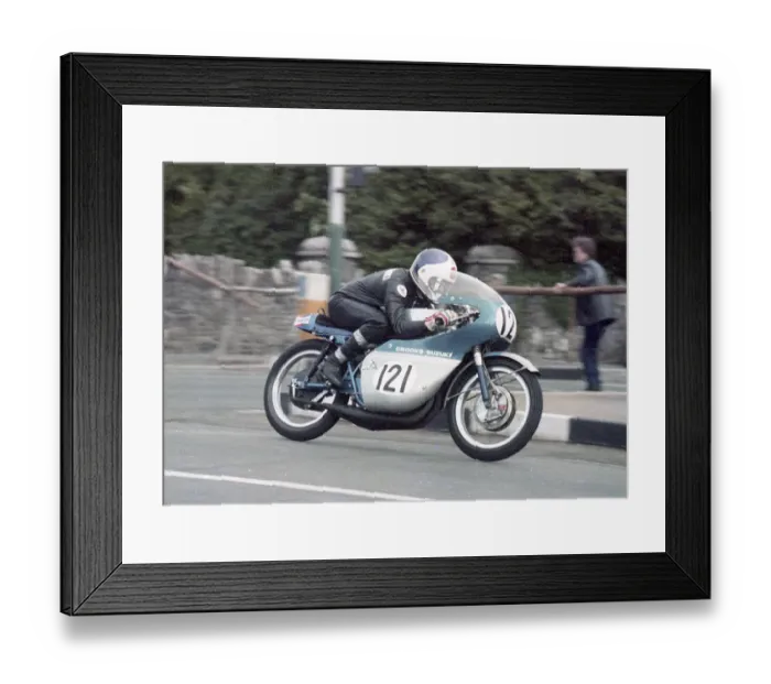 Framed Print : Eddie Crooks (Crooks Suzuki) 1983 Lightweight Classic Manx Grand Prix Framed Print : Eddie Crooks (Crooks Suzuki) 1983 Lightweight Classic Manx Grand Prix
