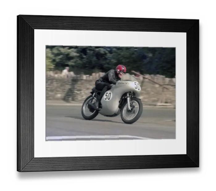 Framed Print : Grant Sellars (Norton) 1983 Senior Classic Manx Grand Prix