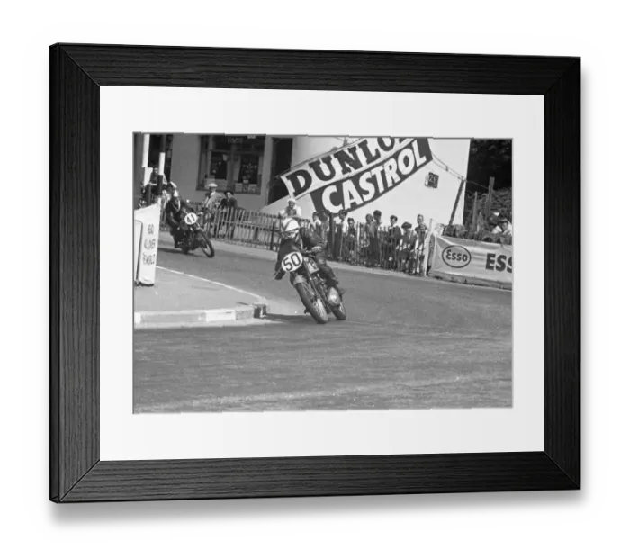 Framed Print : George Arnold (BSA) 1953 Junior Clubman TT Framed Print : George Arnold (BSA) 1953 Junior Clubman TT