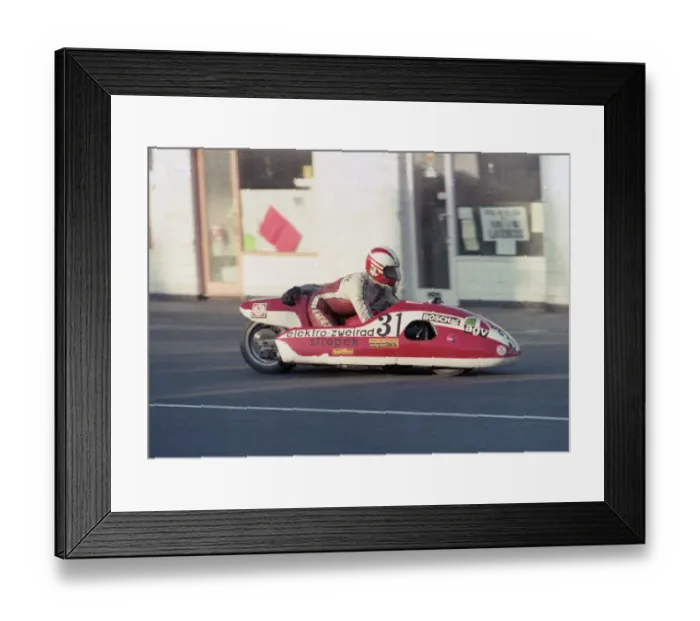 Framed Print : Wolfgang Stropek & Karl Altrichter (Schmid-Yamaha) 1979 Sidecar TT Framed Print : Wolfgang Stropek & Karl Altrichter (Schmid-Yamaha) 1979 Sidecar TT