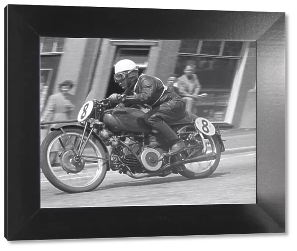 Bill Maddrick (Guzzi) 1954 Lightweight TT