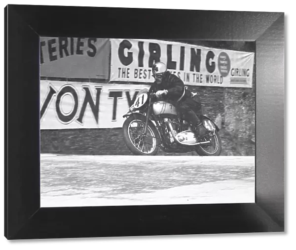 Angus Martin (Triumph) 1953 Senior Clubman TT