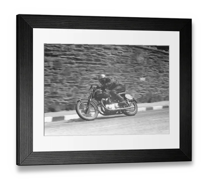 Framed Print : John Mason (Ariel) 1953 Senior Clubman TT Framed Print : John Mason (Ariel) 1953 Senior Clubman TT