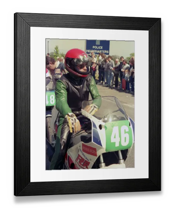 Framed Print : Ian Martin (Yamaha) 1987 Production B TT Framed Print : Ian Martin (Yamaha) 1987 Production B TT