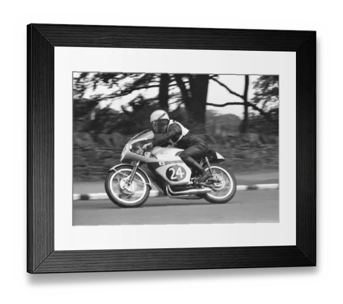 Framed Print : Toshio Matsumoto (Suzuki) 1960 Ultra Lightweight TT Framed Print : Toshio Matsumoto (Suzuki) 1960 Ultra Lightweight TT
