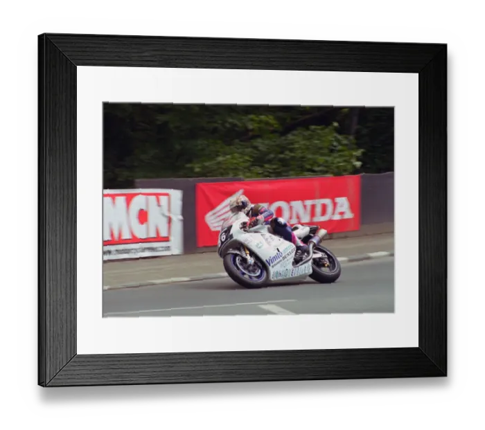 Framed Print : John McGuinness (Chrysalis BMW) 2000 Singles TT Framed Print : John McGuinness (Chrysalis BMW) 2000 Singles TT