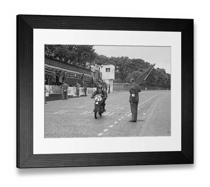 Framed Print : Michael McGeagh (BSA) 1950 Junior Clubman TT Framed Print : Michael McGeagh (BSA) 1950 Junior Clubman TT