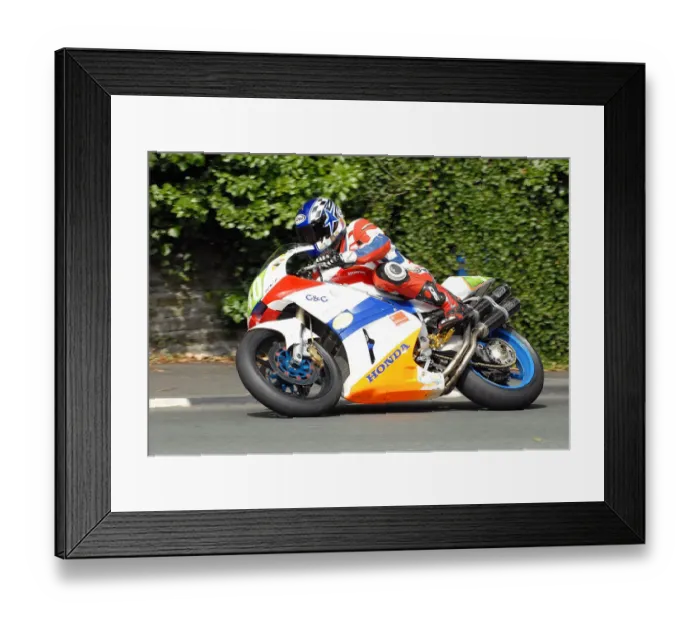 Framed Print : Brian Gordon (Honda) 2010 Ultra Lightweight Manx Grand Prix Framed Print : Brian Gordon (Honda) 2010 Ultra Lightweight Manx Grand Prix