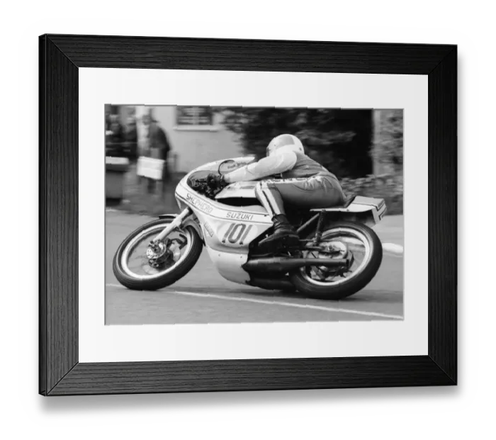 Framed Print : Paul Martin (Shepherd) 1977 Senior Manx Grand Prix Framed Print : Paul Martin (Shepherd) 1977 Senior Manx Grand Prix