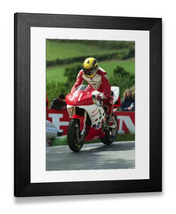 Framed Print : Peter McGee (Yamaha) 1998 Production TT Framed Print : Peter McGee (Yamaha) 1998 Production TT