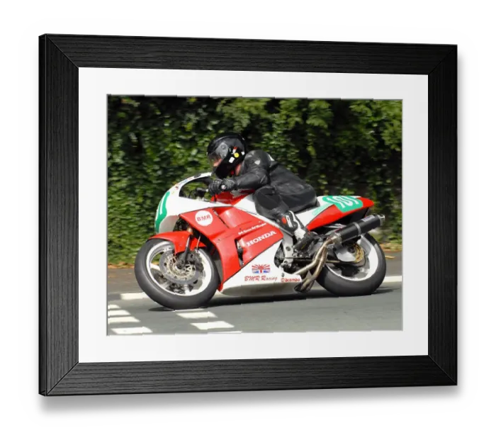 Framed Print : Paul Porter (Honda) 2010 Ultra Lightweight Manx Grand Prix