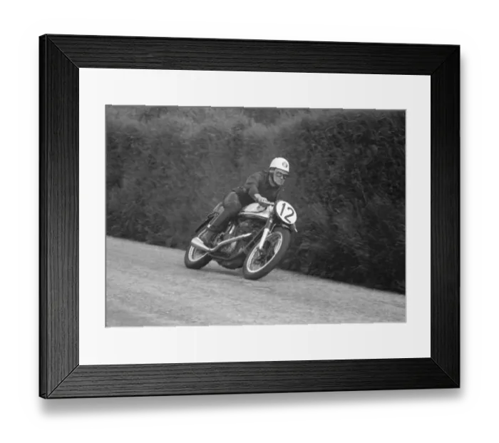Framed Print : Bob McIntyre (Norton) 1955 Senior TT Framed Print : Bob McIntyre (Norton) 1955 Senior TT