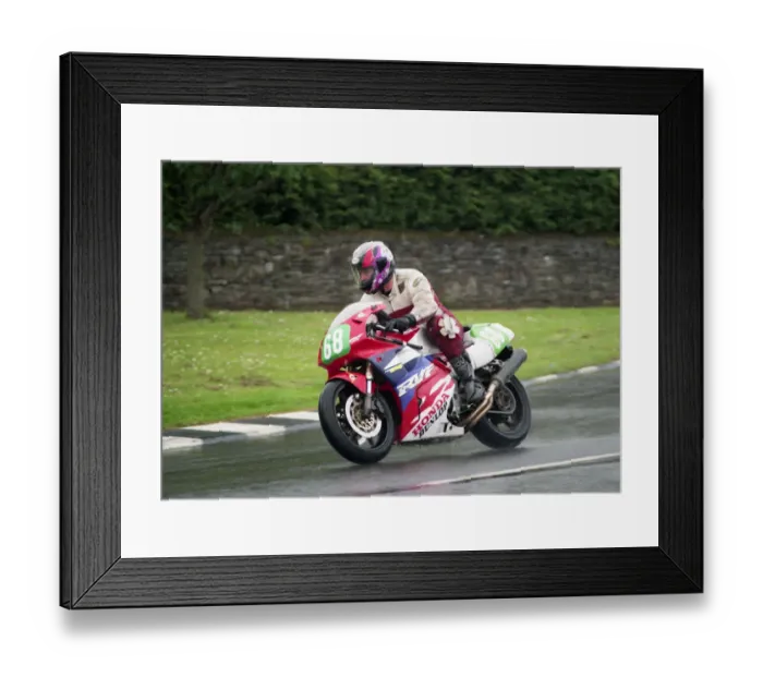 Framed Print : Craig McLean (Honda) 1998 Lightweught TT
