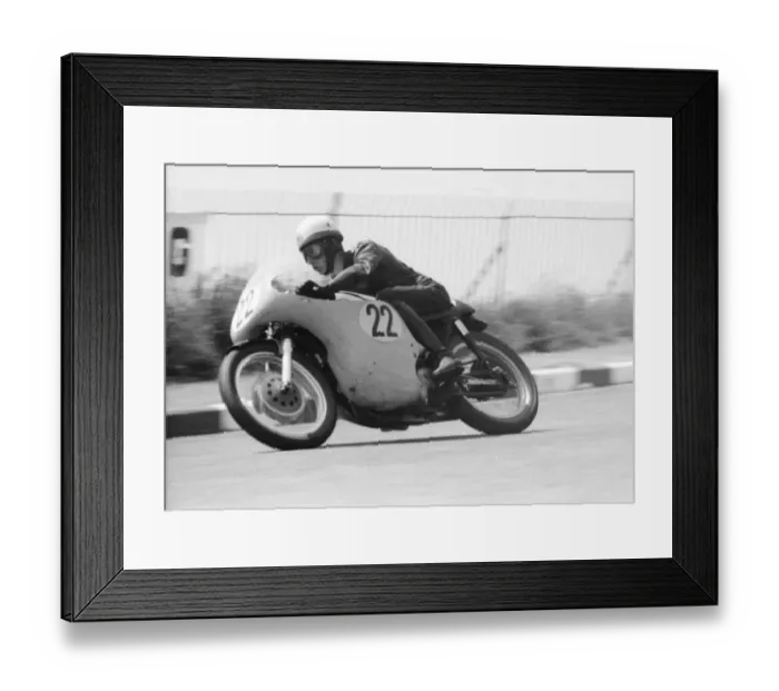 Framed Print : Peter Middleton (Norton) 1962 Senior TT Framed Print : Peter Middleton (Norton) 1962 Senior TT