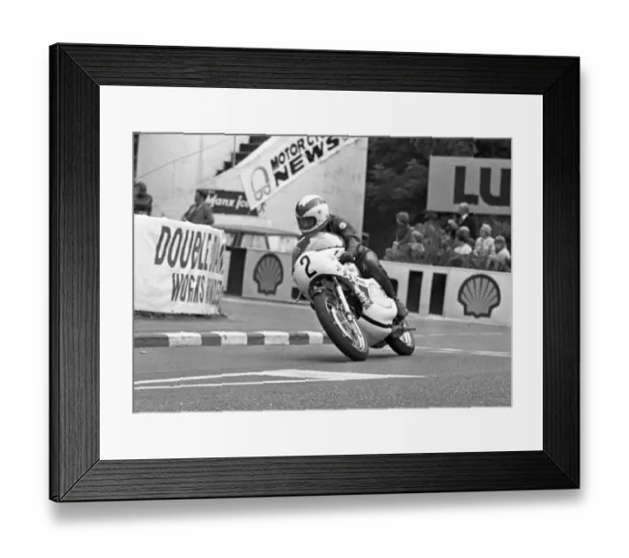 Framed Print : Ian Tomkinson (Yamaha) 1973 Junior Manx Grand Prix Framed Print : Ian Tomkinson (Yamaha) 1973 Junior Manx Grand Prix