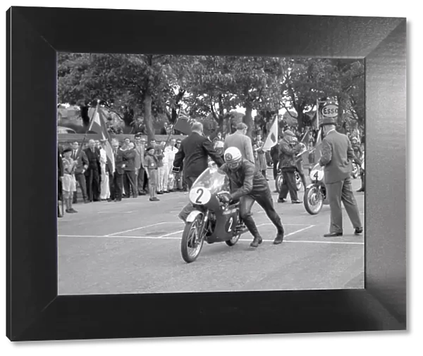 Sid Mizen (Honda) 1965 Ultra Lightweight TT