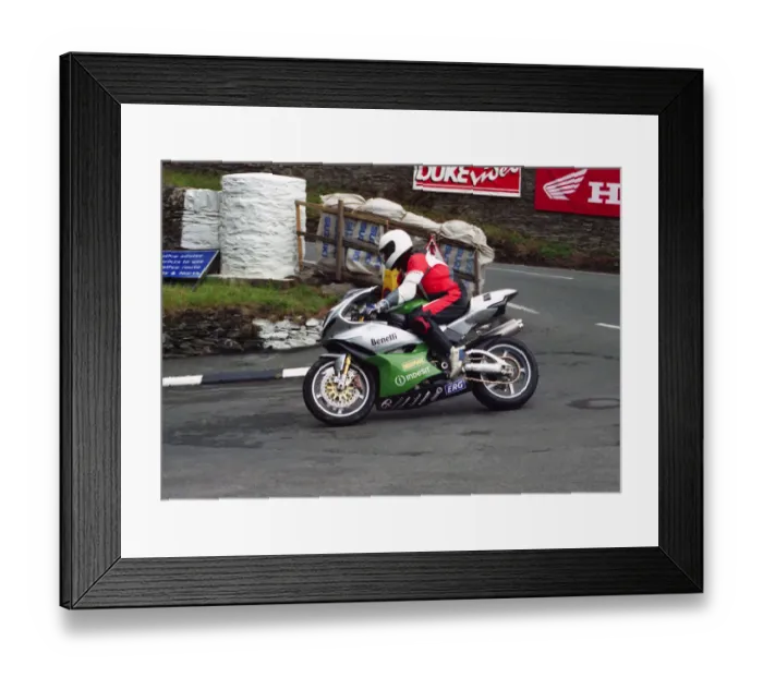 Framed Print : Andrea Merloni (Benelli) 2000 Classic Parade Framed Print : Andrea Merloni (Benelli) 2000 Classic Parade
