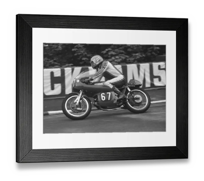Framed Print : Jimmy Millar (Aermacchi) 1980 Formula 3 TT Framed Print : Jimmy Millar (Aermacchi) 1980 Formula 3 TT