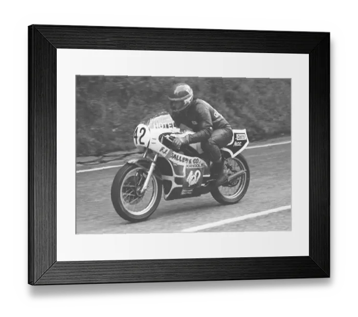 Framed Print : Rob McElnea (Yamaha) 1979 Newcomers Junior Manx Grand Prix Framed Print : Rob McElnea (Yamaha) 1979 Newcomers Junior Manx Grand Prix