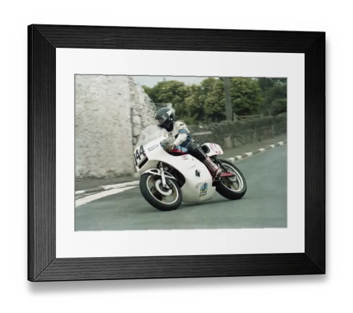 Framed Print : Dave Madsen-Mygdal (Kawasaki) 1982 Southern 100 Framed Print : Dave Madsen-Mygdal (Kawasaki) 1982 Southern 100