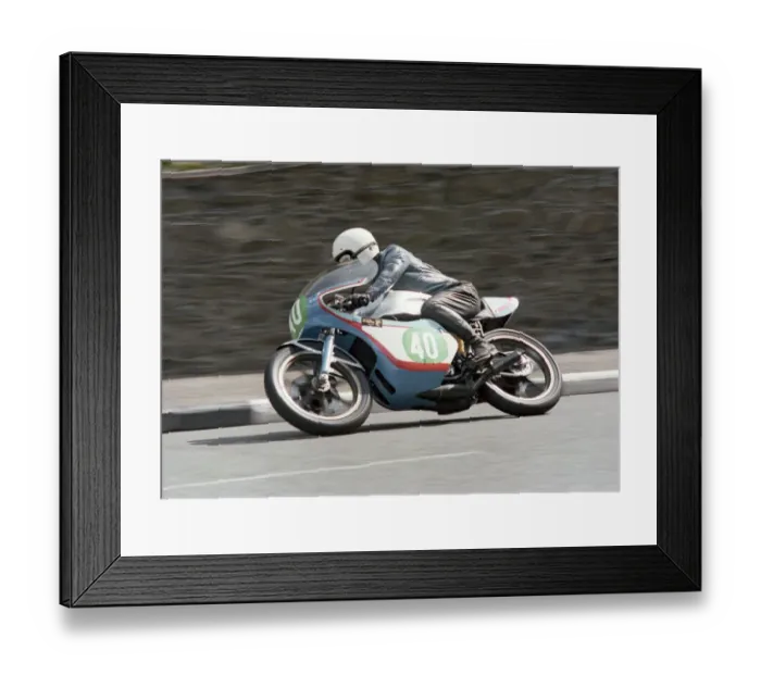 Framed Print : Walter Dawson (Yamaha) 1979 Junior TT Framed Print : Walter Dawson (Yamaha) 1979 Junior TT