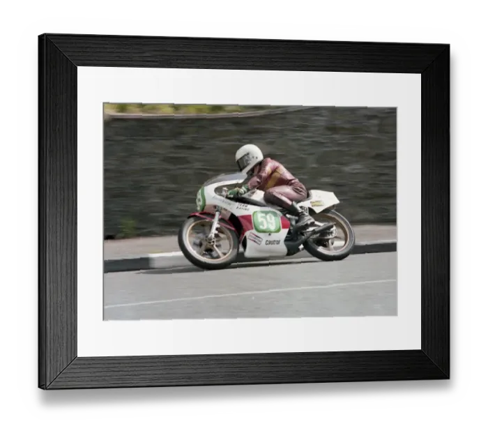 Framed Print : Sam McClements (Yamaha) 1979 Junior TT Framed Print : Sam McClements (Yamaha) 1979 Junior TT