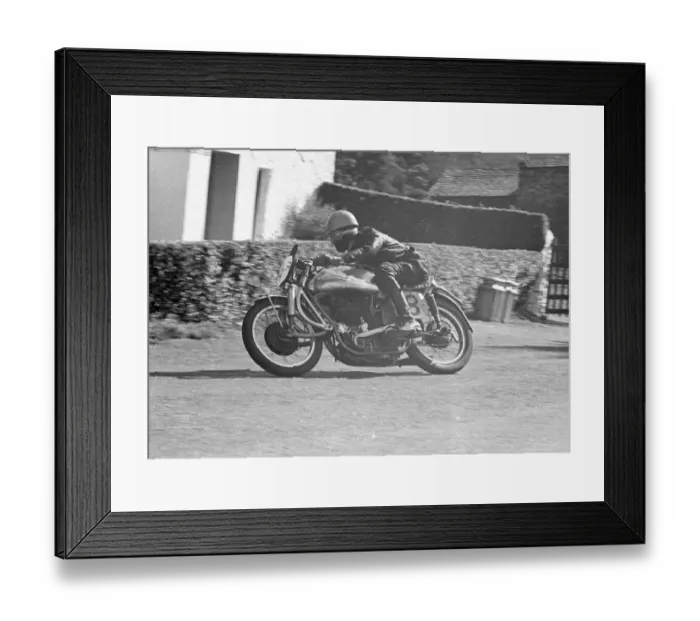 Framed Print : John Storr (Earles spl) 1951 Senior Manx Grand Prix