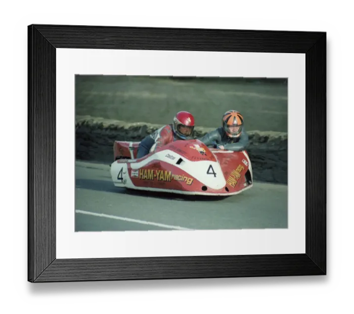 Framed Print : Steve Abbott & Vince Biggs (Ham-Yam) 1983 Sidecar TT Framed Print : Steve Abbott & Vince Biggs (Ham-Yam) 1983 Sidecar TT