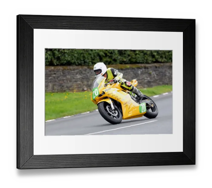 Framed Print : Neil Vicars (Suzuki) 2011 Supertwin Manx Grand Prix Framed Print : Neil Vicars (Suzuki) 2011 Supertwin Manx Grand Prix