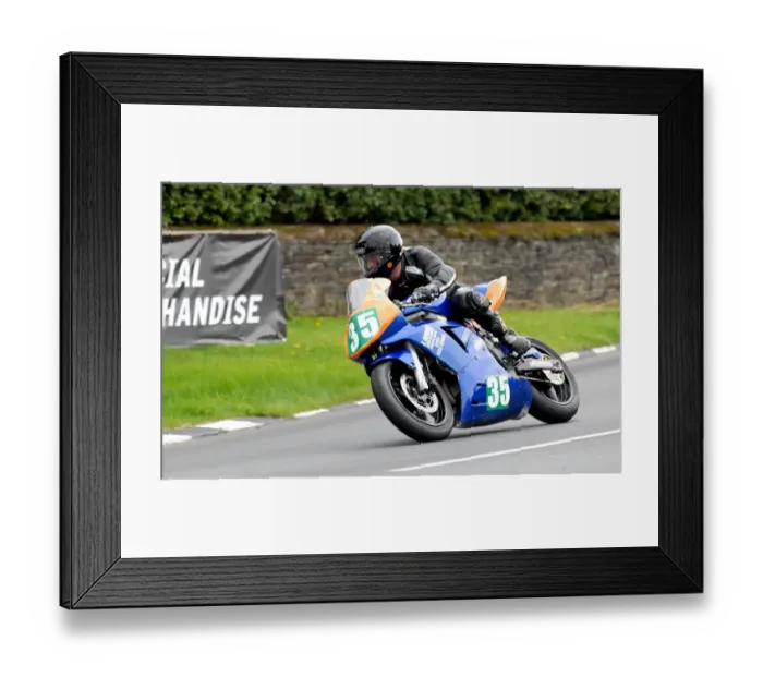 Framed Print : Nigel Howard (Suzuki) 2011 Supertwin Manx Grand Prix Framed Print : Nigel Howard (Suzuki) 2011 Supertwin Manx Grand Prix