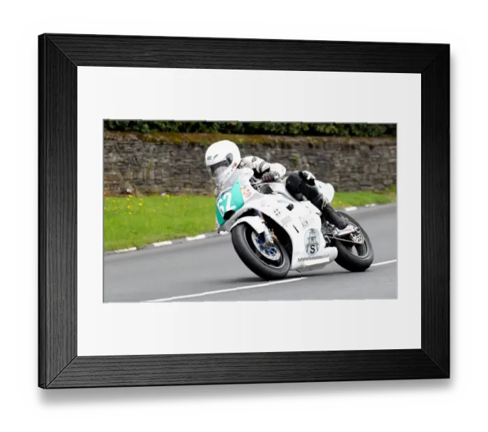 Framed Print : Daniel Millard (Kawasaki) 2011 Lightweight Manx Grand Prix Framed Print : Daniel Millard (Kawasaki) 2011 Lightweight Manx Grand Prix