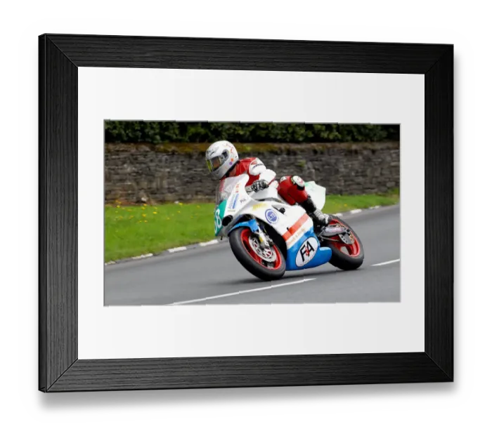 Framed Print : Bob Farrington (Kawasaki) 2011 Lightweight Manx Grand Prix Framed Print : Bob Farrington (Kawasaki) 2011 Lightweight Manx Grand Prix