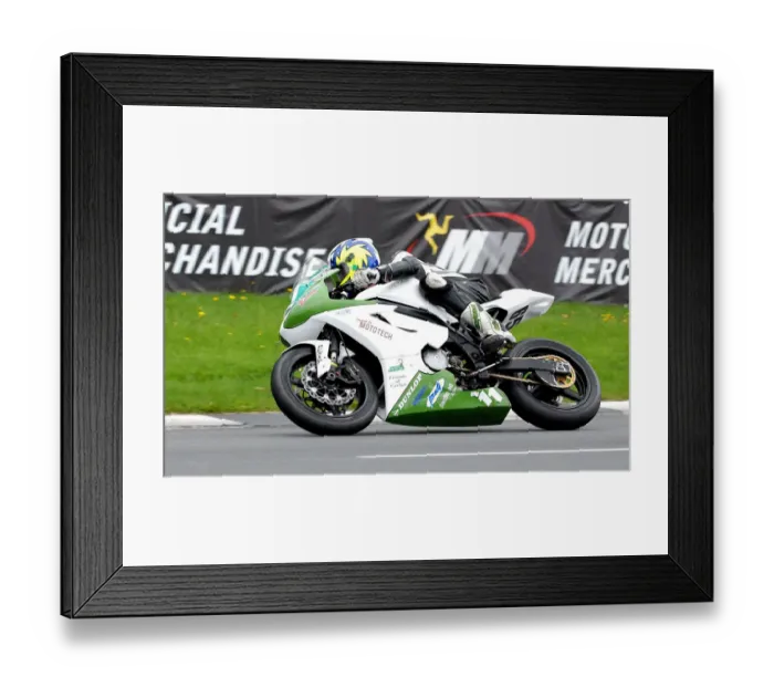 Framed Print : Michael Sweeney (Suzuki) 2011 Supertwin Manx Grand Prix Framed Print : Michael Sweeney (Suzuki) 2011 Supertwin Manx Grand Prix