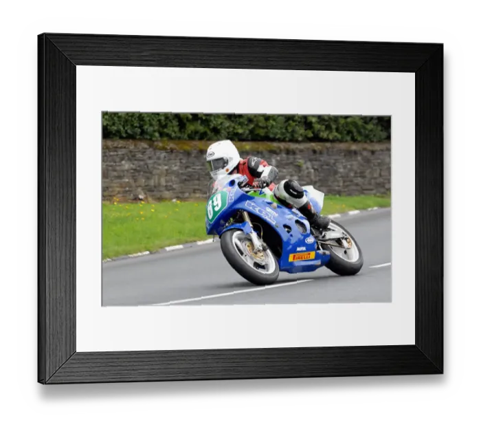 Framed Print : David Smith (Kawasaki) 2011 Lightweight Manx Grand Prix Framed Print : David Smith (Kawasaki) 2011 Lightweight Manx Grand Prix