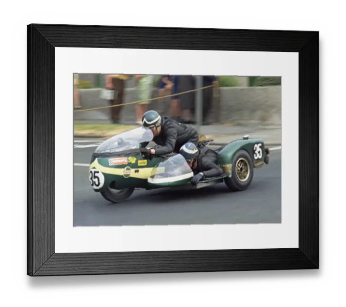 Framed Print : Ian McDonald & Andre Witherington (Triumph) 1970 500 Sidecar TT Framed Print : Ian McDonald & Andre Witherington (Triumph) 1970 500 Sidecar TT