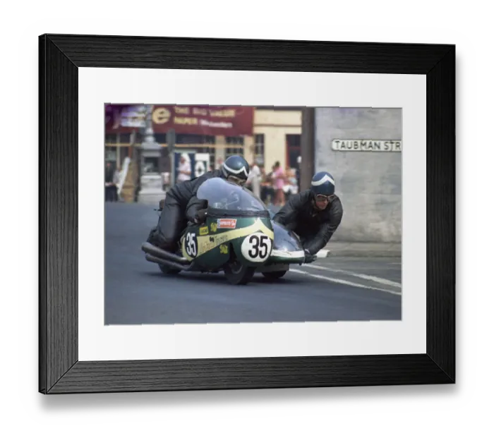 Framed Print : Ian McDonald & Andre Witherington (Triumph) 1970 500 Sidecar TT Framed Print : Ian McDonald & Andre Witherington (Triumph) 1970 500 Sidecar TT