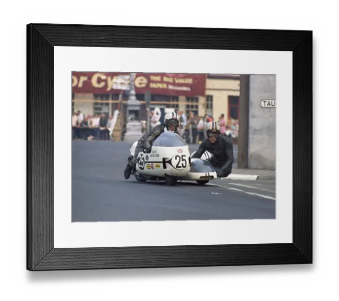 Framed Print : Alan Sansum & Alex MacFadzean (Triumph) 1970 500 Sidecar TT Framed Print : Alan Sansum & Alex MacFadzean (Triumph) 1970 500 Sidecar TT