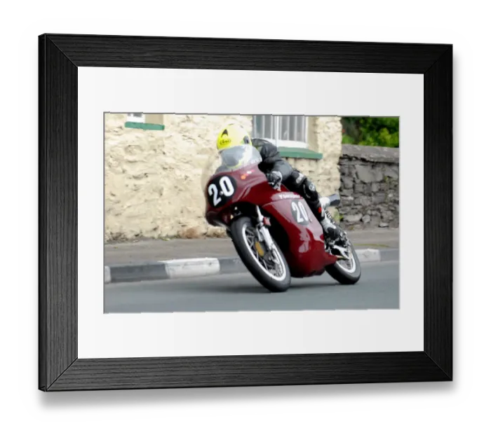 Framed Print : Dave Matravers (Matchless) 2011 Senior Classic Manx Grand Prix Framed Print : Dave Matravers (Matchless) 2011 Senior Classic Manx Grand Prix