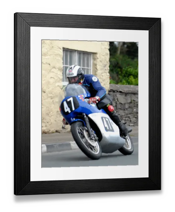 Framed Print : Jimmy Creer (Honda Drixton) 2011 Senior Classic Manx Grand Prix Framed Print : Jimmy Creer (Honda Drixton) 2011 Senior Classic Manx Grand Prix